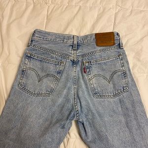Levi’s Wedgie Straight Jeans